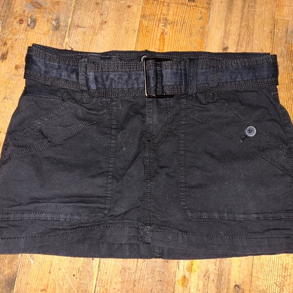 Black skirt from Garage - Picture 1 of 3